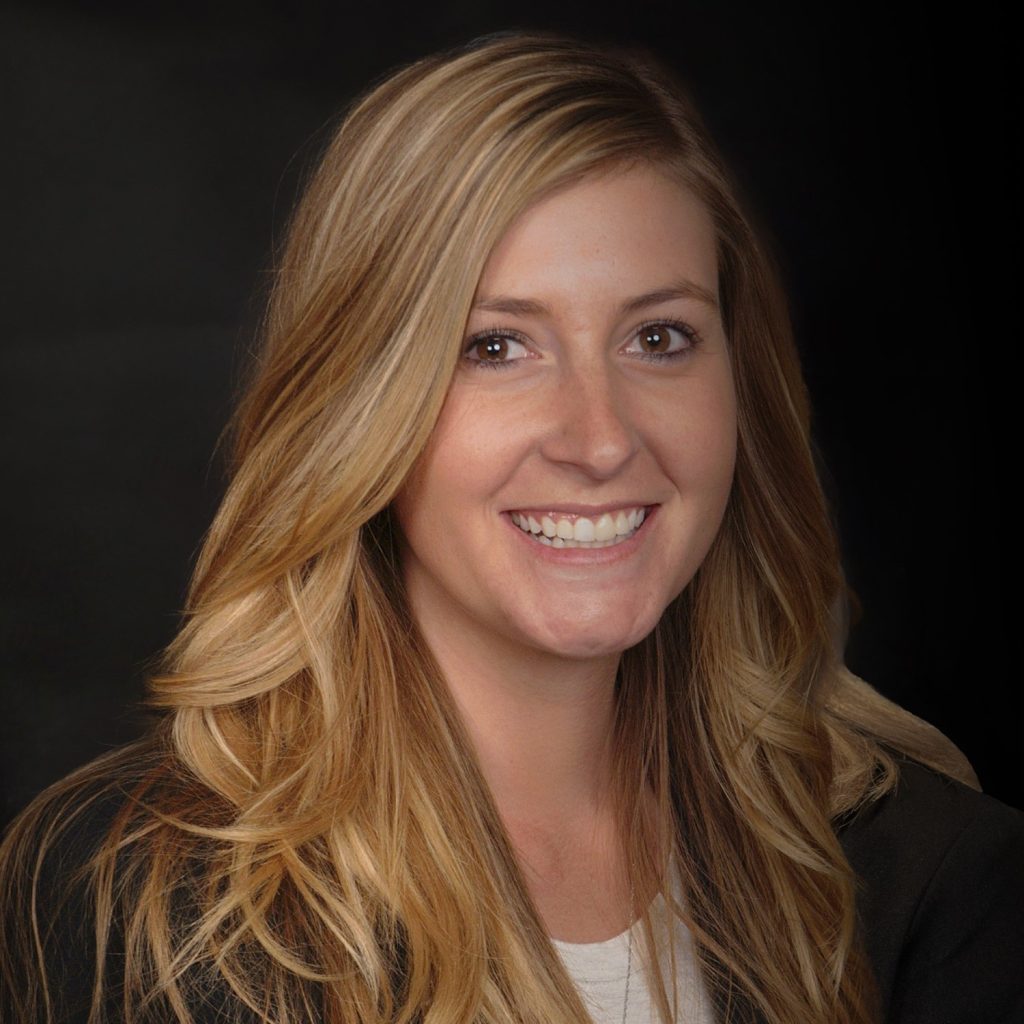 Felicia-Korpi-BLK-BKG-Full-square