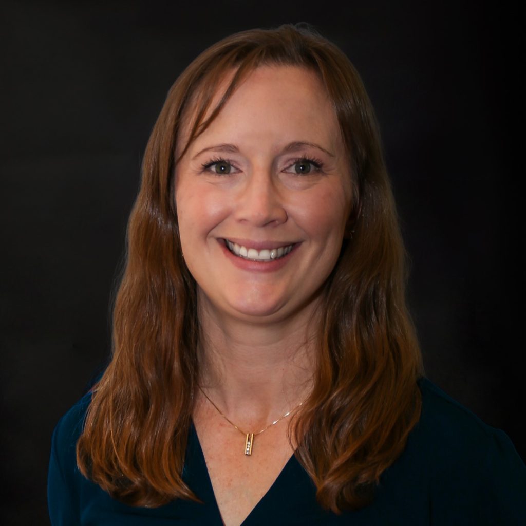 Sheene-Crowe_BLK-BKG_square_dark-1